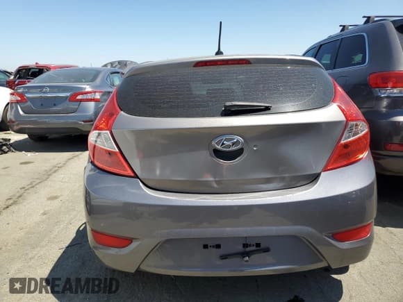 ✅ 2016 Hyundai Accent SE • VIN: KMHCT5AE4GU252876 • Лот: 66033434. Опубликован ранее на Copart с пробегом 120 192 миль. Бесплатный доступ к архиву аукционных продаж из США и подробный отчёт об истории автомобиля на DreamBid. Изображение 6.