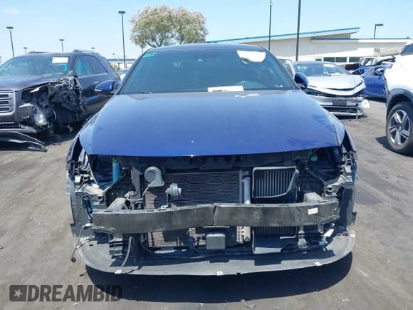 ✅ 2019 Kia Optima SX • VIN: 5XXGV4L2XKG334090 • Lot: 42570832. Wystawiony na IAAI z przebiegiem 103 868 mil. Bezpłatny archiwum sprzedaży aukcyjnych z USA i szczegółowy raport historii pojazdu na DreamBid. Zdjęcie 13.