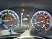 ✅ 2019 Toyota Highlander Hybrid XLE • VIN: 5TDJGRFHXKS075693 • Лот: 84291985. Опубликован ранее на Copart с пробегом 59 418 миль. Бесплатный доступ к архиву аукционных продаж из США и подробный отчёт об истории автомобиля на DreamBid. Изображение 9.