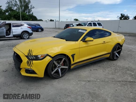 ✅ 2016 Ford Mustang EcoBoost Premium • VIN: 1FA6P8TH4G5281356 • Lot: 81689205. Listed on Copart with 70,335 mi. Free auction sales archive from the USA and detailed vehicle history report at DreamBid. Image 1.