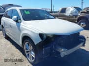✅ 2018 Audi Q7 Prestige • VIN: WA1VAAF7XJD043844 • Lot: 43592219. Listed on IAAI with 141,642 mi. Free auction sales archive from the USA and detailed vehicle history report at DreamBid. Image 6.