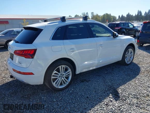 ✅ 2018 Audi Q5 Prestige • VIN: WA1CNBFYXJ2117916 • Лот: 43224545. Опубликован ранее на IAAI с пробегом 72 619 миль. Бесплатный доступ к архиву аукционных продаж из США и подробный отчёт об истории автомобиля на DreamBid. Изображение 4.