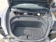 ✅ 2023 Tesla Model 3 • VIN: 5YJ3E1EA7PF567906 • Lot: 42280993. Wystawiony na IAAI z przebiegiem 41 452 mil. Bezpłatny archiwum sprzedaży aukcyjnych z USA i szczegółowy raport historii pojazdu na DreamBid. Zdjęcie 10.