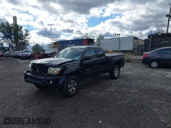 ✅ 2007 Toyota Tacoma • VIN: 5TEUU42N07Z379162 • Lot: 43583500. Wystawiony na IAAI z przebiegiem 326 113 mil. Bezpłatny archiwum sprzedaży aukcyjnych z USA i szczegółowy raport historii pojazdu na DreamBid. Zdjęcie 17.