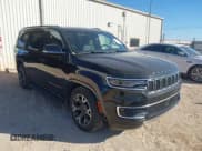 ✅ 2024 Jeep Wagoneer Series III • VIN: 1C4SJVDP5RS174884 • Lot: 41820669. Wystawiony na IAAI z przebiegiem 20 173 mil. Bezpłatny archiwum sprzedaży aukcyjnych z USA i szczegółowy raport historii pojazdu na DreamBid. Zdjęcie 1.