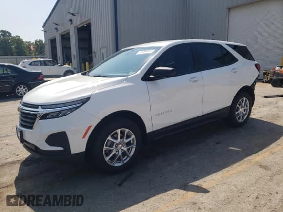 ✅ 2024 Chevrolet Equinox LS • VIN: 3GNAX5EGXRL261565 • Лот: 71784235. Опубликован ранее на Copart с пробегом 938 миль. Бесплатный доступ к архиву аукционных продаж из США и подробный отчёт об истории автомобиля на DreamBid. Изображение 1.