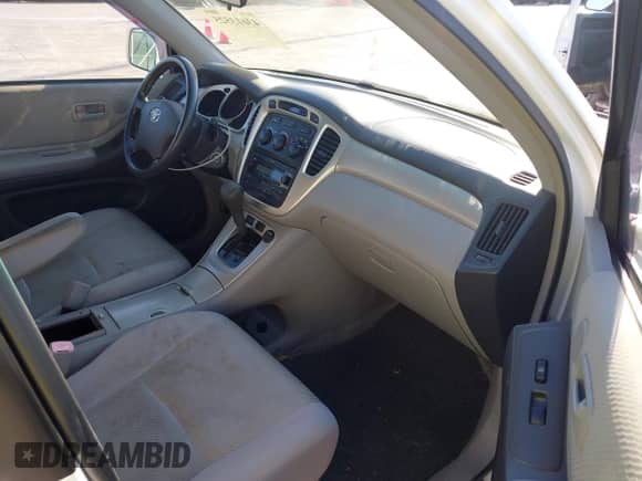 2004 Toyota Highlander с VIN JTEGD21A840101326, выставлен на аукционе IAAI как лот 43613525 с пробегом 160 718 миль миль и . История ставок и продаж доступна на DreamBid. Изображение 5.