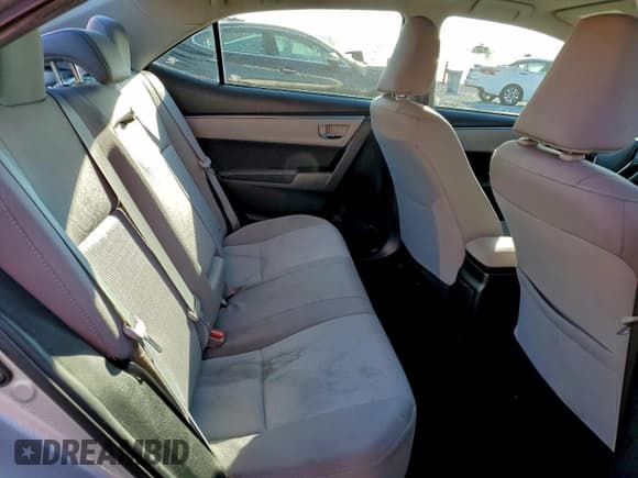 ✅ 2016 Toyota Corolla LE • VIN: 5YFBURHE3GP548088 • Lot: 94403535. Wystawiony na Copart z przebiegiem 63 273 mil. Bezpłatny archiwum sprzedaży aukcyjnych z USA i szczegółowy raport historii pojazdu na DreamBid. Zdjęcie 10.