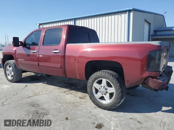 ✅ 2013 Chevrolet Silverado 2500HD LTZ • VIN: 1GC1KYE83DF127100 • Лот: 81968895. Опубликован ранее на Copart с пробегом 203 056 миль. Бесплатный доступ к архиву аукционных продаж из США и подробный отчёт об истории автомобиля на DreamBid. Изображение 2.