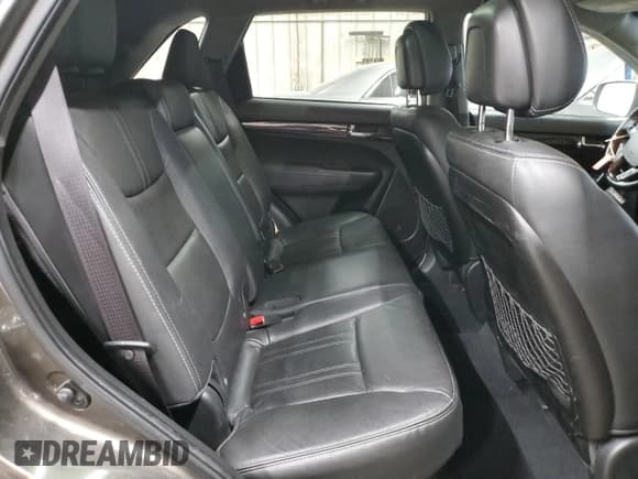 ✅ 2013 Kia Sorento EX • VIN: 5XYKUDA29DG391069 • Лот: 93184295. Опубликован ранее на Copart с пробегом 199 567 миль. Бесплатный доступ к архиву аукционных продаж из США и подробный отчёт об истории автомобиля на DreamBid. Изображение 11.