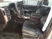 ✅ 2017 Chevrolet Silverado 1500 LTZ • VIN: 3GCUKSECXHG405607 • Lot: 84567205. Wystawiony na Copart z przebiegiem 108 533 mil. Bezpłatny archiwum sprzedaży aukcyjnych z USA i szczegółowy raport historii pojazdu na DreamBid. Zdjęcie 7.