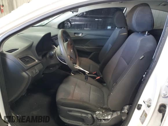 ✅ 2018 Hyundai Accent SE • VIN: 3KPC24A34JE022308 • Лот: 45345755. Опубликован ранее на Copart с пробегом 32 411 миль. Бесплатный доступ к архиву аукционных продаж из США и подробный отчёт об истории автомобиля на DreamBid. Изображение 7.