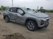 ✅ 2025 Chevrolet Equinox FWD LT • VIN: 3GNAXHEG5SL239612 • Lot: 60843545. Wystawiony na Copart z przebiegiem Nie podano. Bezpłatny archiwum sprzedaży aukcyjnych z USA i szczegółowy raport historii pojazdu na DreamBid. Zdjęcie 4.