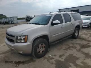 2007 Chevrolet Suburban LTZ with VIN 1GNFC16077R388601, listed as a Copart auction lot 81522175 with 162,051 mi miles and Clean title. Bid and sale history available at DreamBid. Image 1.
