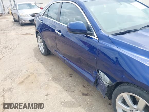 ✅ 2014 Cadillac ATS Standard RWD • VIN: 1G6AA5RA5E0159374 • Lot: 42225945. Listed on IAAI with 72,692 mi. Free auction sales archive from the USA and detailed vehicle history report at DreamBid. Image 17.