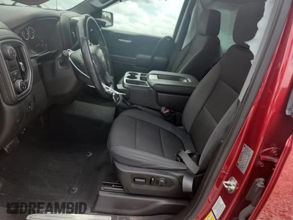 ✅ 2019 Chevrolet Silverado 1500 LT • VIN: 1GCRWCED3KZ217995 • Lot: 67796075. Wystawiony na Copart z przebiegiem 77 389 mil. Bezpłatny archiwum sprzedaży aukcyjnych z USA i szczegółowy raport historii pojazdu na DreamBid. Zdjęcie 7.