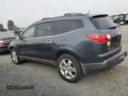 ✅ 2009 Chevrolet Traverse 2LT • VIN: 1GNEV23D59S177380 • Lot: 70276354. Wystawiony na Copart z przebiegiem 189 218 mil. Bezpłatny archiwum sprzedaży aukcyjnych z USA i szczegółowy raport historii pojazdu na DreamBid. Zdjęcie 2.