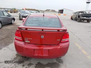 ✅ 2010 Dodge Avenger R/T • VIN: 1B3CC5FV1AN116592 • Lot: 43395324. Wystawiony na IAAI z przebiegiem 157 482 mil. Bezpłatny archiwum sprzedaży aukcyjnych z USA i szczegółowy raport historii pojazdu na DreamBid. Zdjęcie 6.