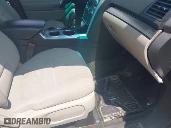 ✅ 2014 Ford Explorer • VIN: 1FM5K7B89EGA10709 • Lot: 43014695. Wystawiony na IAAI z przebiegiem 102 229 mil. Bezpłatny archiwum sprzedaży aukcyjnych z USA i szczegółowy raport historii pojazdu na DreamBid. Zdjęcie 5.