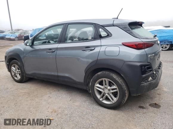 ✅ 2020 Hyundai Kona SE • VIN: KM8K1CAA1LU465961 • Лот: 74170364. Опубликован ранее на Copart с пробегом 83 243 миль. Бесплатный доступ к архиву аукционных продаж из США и подробный отчёт об истории автомобиля на DreamBid. Изображение 2.