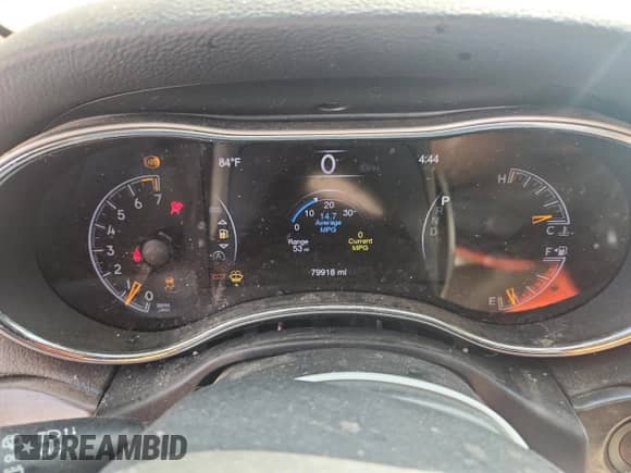 2018 Jeep Grand Cherokee Limited с VIN 1C4RJEBG2JC113704, выставлен на аукционе Copart как лот 71190225 с пробегом 79 918 миль миль и Списание • Salvage title. История ставок и продаж доступна на DreamBid. Изображение 9.