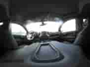 2022 Chevrolet Silverado 1500 LT z VIN 1GCPWCED8NZ104295, wystawiony jako IAAI lot #42053778 z przebiegiem 65 737 mil mil oraz . Historia ofert i sprzedaży dostępna na DreamBid. Obrazek 18.