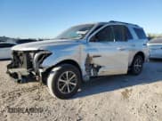 ✅ 2019 Ford Expedition XLT • VIN: 1FMJU1HT4KEA62046 • Lot: 49557665. Listed on Copart with 103,043 mi. Free auction sales archive from the USA and detailed vehicle history report at DreamBid. Image 1.