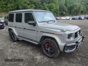 ✅ 2022 Mercedes-Benz G 63 AMG • VIN: W1NYC7HJ3NX449342 • Lot: 66389545. Wystawiony na Copart z przebiegiem Nie podano. Bezpłatny archiwum sprzedaży aukcyjnych z USA i szczegółowy raport historii pojazdu na DreamBid. Zdjęcie 4.