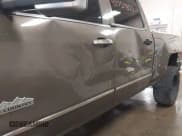 ✅ 2018 Chevrolet Silverado 2500HD High Country • VIN: 1GC1KXEY7JF102223 • Лот: 42759853. Опубликован ранее на IAAI с пробегом 89 061 миль. Бесплатный доступ к архиву аукционных продаж из США и подробный отчёт об истории автомобиля на DreamBid. Изображение 17.