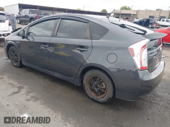 ✅ 2015 Toyota Prius Four • VIN: JTDKN3DUXF0400973 • Lot: 43541577. Listed on IAAI with 202,994 mi. Free auction sales archive from the USA and detailed vehicle history report at DreamBid. Image 3.