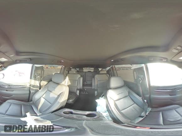 ✅ 2022 GMC Yukon XL Denali • VIN: 1GKS1JKL1NR137992 • Lot: 82355884. Wystawiony na Copart z przebiegiem 64 277 mil. Bezpłatny archiwum sprzedaży aukcyjnych z USA i szczegółowy raport historii pojazdu na DreamBid. Zdjęcie 14.