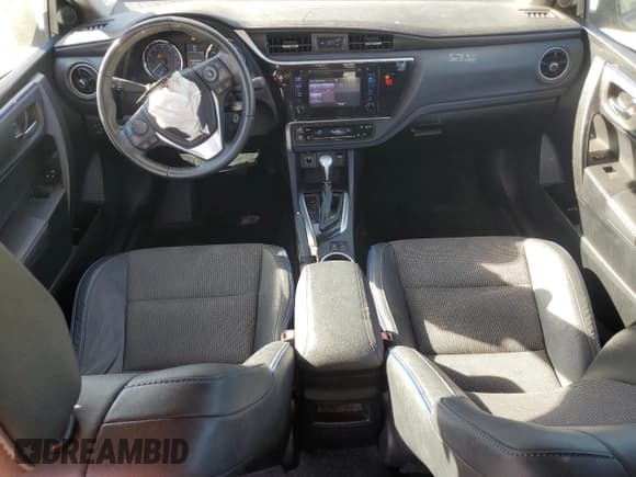 ✅ 2018 Toyota Corolla SE • VIN: 2T1BURHE0JC022802 • Лот: 87305685. Опубликован ранее на Copart с пробегом 77 727 миль. Бесплатный доступ к архиву аукционных продаж из США и подробный отчёт об истории автомобиля на DreamBid. Изображение 8.