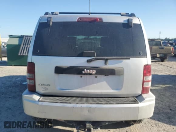 ✅ 2009 Jeep Liberty Rocky Mountain • VIN: 1J8GN28K69W510311 • Lot: 69541965. Wystawiony na Copart z przebiegiem 175 284 mil. Bezpłatny archiwum sprzedaży aukcyjnych z USA i szczegółowy raport historii pojazdu na DreamBid. Zdjęcie 6.