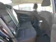 ✅ 2017 Hyundai Elantra SE • VIN: KMHD84LF6HU252482 • Лот: 81857045. Размещён на Copart с пробегом 77 106 миль миль. Получите бесплатный доступ к архиву аукционных продаж из США и посмотрите подробный отчёт об истории автомобиля на DreamBid. Изображение 10.