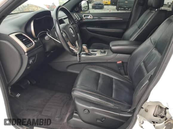 2016 Jeep Grand Cherokee Limited 75th Anniversary с VIN 1C4RJFBGXGC479697, выставлен на аукционе Copart как лот 83975385 с пробегом 154 660 миль миль и Списание • Salvage title. История ставок и продаж доступна на DreamBid. Изображение 7.