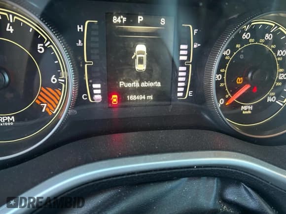 ✅ 2014 Jeep Cherokee Sport • VIN: 1C4PJMAB2EW272945 • Lot: 91497235. Wystawiony na Copart z przebiegiem 168 494 mil. Bezpłatny archiwum sprzedaży aukcyjnych z USA i szczegółowy raport historii pojazdu na DreamBid. Zdjęcie 8.