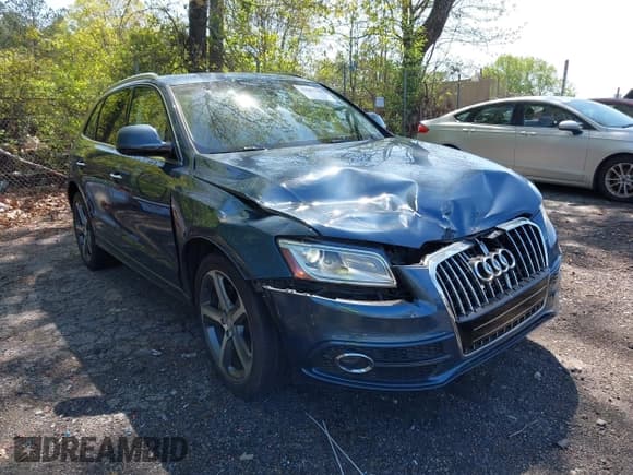✅ 2015 Audi Q5 Premium Plus • VIN: WA1DGAFP8FA088753 • Лот: 41983265. Опубликован ранее на IAAI с пробегом 55 077 миль. Бесплатный доступ к архиву аукционных продаж из США и подробный отчёт об истории автомобиля на DreamBid. Изображение 1.