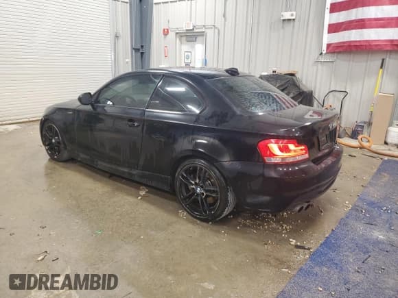 ✅ 2012 BMW 1 Series 135i • VIN: WBAUC9C55CVM11659 • Lot: 82400515. Listed on Copart with 218,699 mi. Free auction sales archive from the USA and detailed vehicle history report at DreamBid. Image 2.