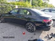 ✅ 2023 Mercedes-Benz E 350 • VIN: W1KZF8DB0PB162313 • Лот: 43617417. Опубликован ранее на IAAI с пробегом 14 279 миль. Бесплатный доступ к архиву аукционных продаж из США и подробный отчёт об истории автомобиля на DreamBid. Изображение 3.