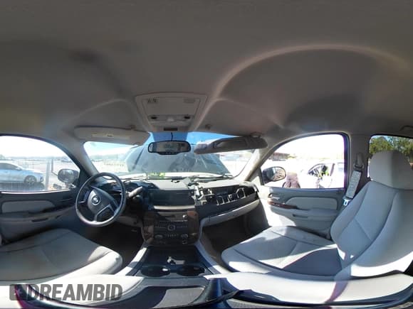 ✅ 2007 Chevrolet Avalanche LTZ • VIN: 3GNEC12J67G110914 • Lot: 41933097. Listed on IAAI with 197,230 mi. Free auction sales archive from the USA and detailed vehicle history report at DreamBid. Image 18.