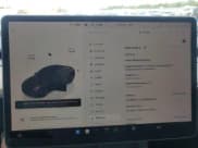 ✅ 2022 Tesla Model 3 • VIN: 5YJ3E1EA6NF287553 • Lot: 57831325. Wystawiony na Copart z przebiegiem 131 113 mil. Bezpłatny archiwum sprzedaży aukcyjnych z USA i szczegółowy raport historii pojazdu na DreamBid. Zdjęcie 9.