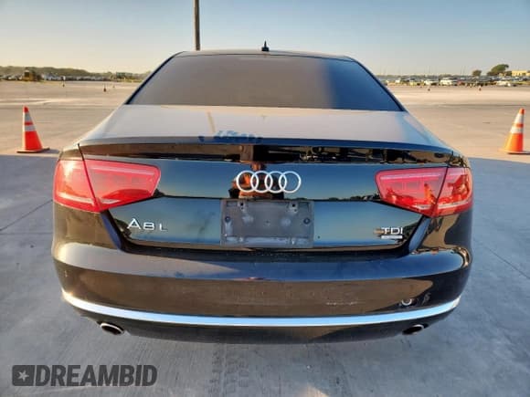 ✅ 2014 Audi A8 3.0L TDI • VIN: WAURMAFD4EN001333 • Lot: 84937525. Wystawiony na Copart z przebiegiem 169 302 mil. Bezpłatny archiwum sprzedaży aukcyjnych z USA i szczegółowy raport historii pojazdu na DreamBid. Zdjęcie 6.