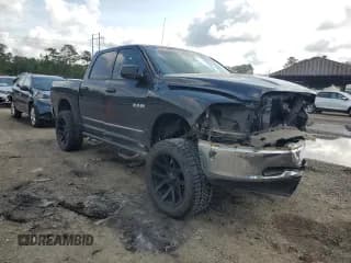 ✅ 2009 Dodge 1500 SLT • VIN: 1D3HV13P89S752055 • Lot: 58016175. Wystawiony na Copart z przebiegiem 214 294 mil. Bezpłatny archiwum sprzedaży aukcyjnych z USA i szczegółowy raport historii pojazdu na DreamBid. Zdjęcie 4.