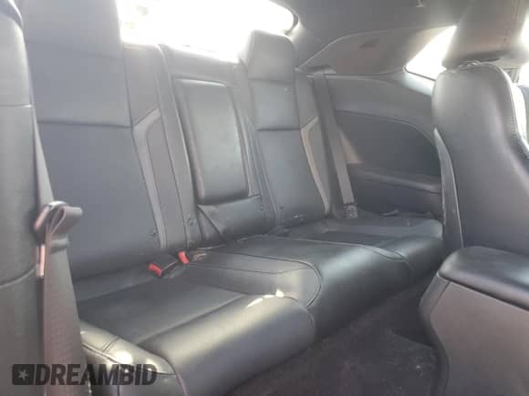 2018 Dodge Challenger SXT Plus z VIN 2C3CDZAG7JH287923, wystawiony jako Copart lot #90777405 z przebiegiem 38 594 mil mil oraz Szkoda całkowita • Salvage title. Historia ofert i sprzedaży dostępna na DreamBid. Obrazek 10.