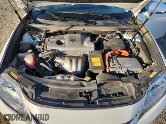 ✅ 2014 Lexus ES 300h • VIN: JTHBW1GG2E2041790 • Лот: 92940505. Опубликован ранее на Copart с пробегом 136 724 миль. Бесплатный доступ к архиву аукционных продаж из США и подробный отчёт об истории автомобиля на DreamBid. Изображение 11.