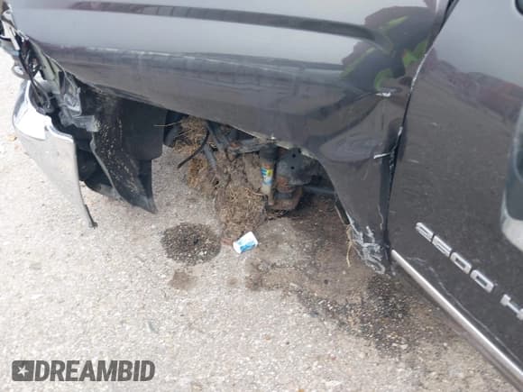 ✅ 2015 Chevrolet Silverado 2500HD LTZ • VIN: 1GC1KWE8XFF104422 • Лот: 41194784. Опубликован ранее на IAAI с пробегом 151 772 миль. Бесплатный доступ к архиву аукционных продаж из США и подробный отчёт об истории автомобиля на DreamBid. Изображение 6.