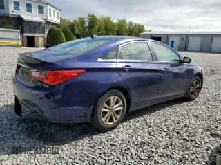 2013 Hyundai Sonata GLS z VIN 5NPEB4AC8DH631555, wystawiony jako Copart lot #81063215 z przebiegiem Nie podano mil oraz Czysty tytuł • Clean title. Historia ofert i sprzedaży dostępna na DreamBid. Obrazek 3.