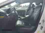 2015 Hyundai Azera с VIN KMHFG4JGXFA440718, выставлен на аукционе Copart как лот 87485615 с пробегом 113 556 миль миль и Списание • Salvage title. История ставок и продаж доступна на DreamBid. Изображение 7.