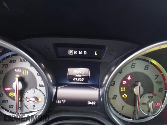 ✅ 2016 Mercedes-Benz SLK 300 • VIN: WDDPK3JA5GF125784 • Lot: 41618653. Listed on IAAI with 81,265 mi. Free auction sales archive from the USA and detailed vehicle history report at DreamBid. Image 7.