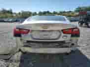 ✅ 2018 Chevrolet Malibu Premier • VIN: 1G1ZE5SX9JF105580 • Lot: 86450005. Wystawiony na Copart z przebiegiem 145 674 mil mil. Skorzystaj z bezpłatnego archiwum sprzedaży aukcyjnych z USA i zobacz szczegółowy raport historii pojazdu na DreamBid. Zdjęcie 6.